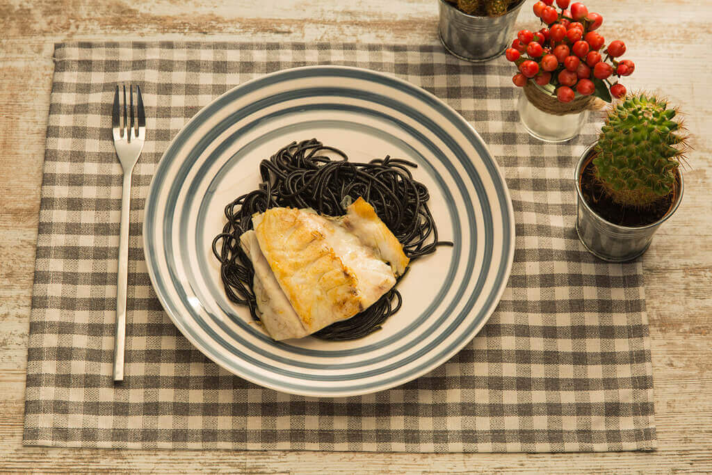 Corvina Espaguetis Negros